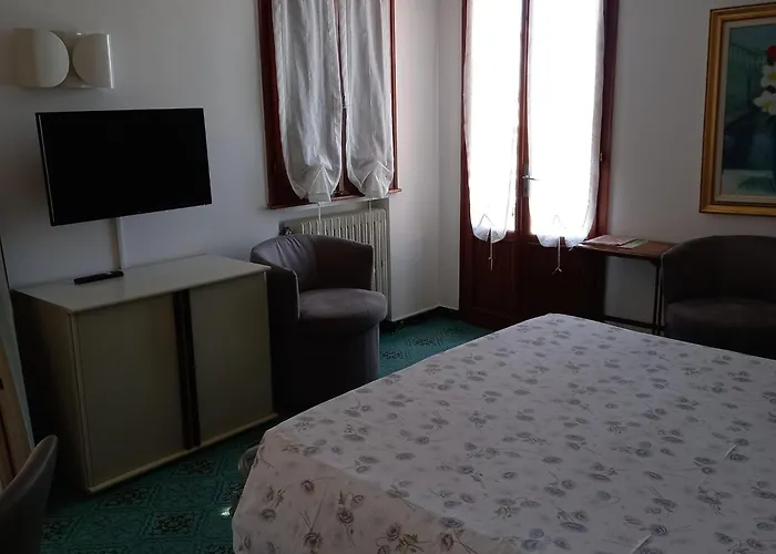 Venice Lagoon Suite